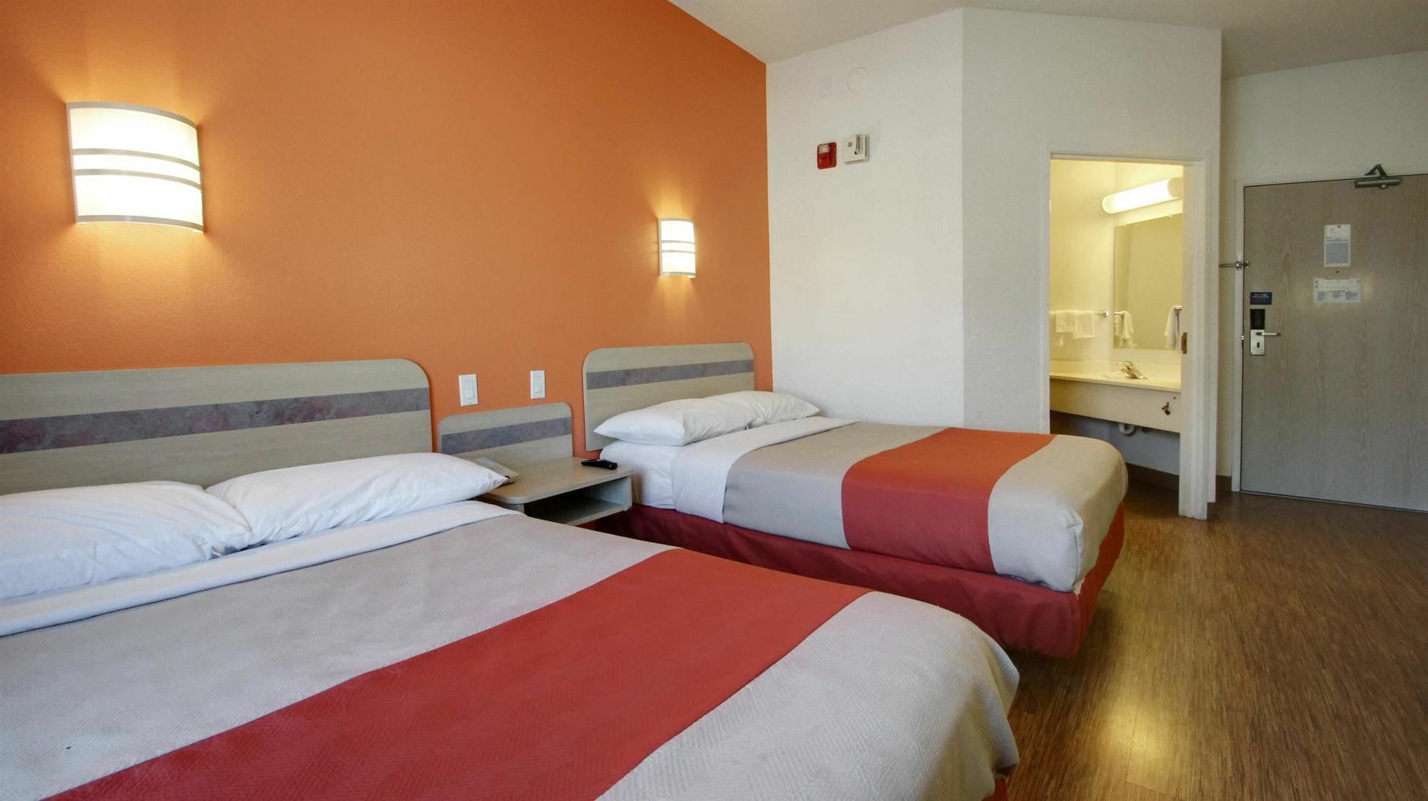 Motel 6 Lehi, Ut - Thanksgiving Point Exterior photo
